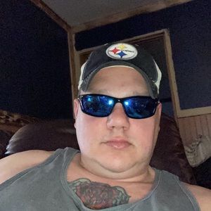 Meet your Posher, Johnathan